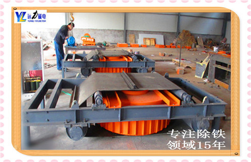 電磁滾筒除鐵器，陜西電磁滾筒除鐵器_如何卸鐵國家標(biāo)準(zhǔn)安裝工作視頻_陜西電磁滾筒除鐵器型號 