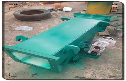 管道除鐵器，箱式管道除鐵器哪家好_專用永磁自卸式除鐵器價(jià)格_廣東永磁管道除鐵器生產(chǎn)廠家