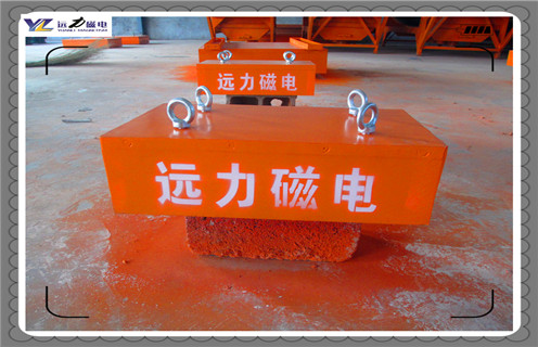 永磁自動除鐵器，海南輸送帶永磁自動除鐵器參數(shù)_內(nèi)部磁塊安裝方法_海南輸送帶永磁自動除鐵器型號價格