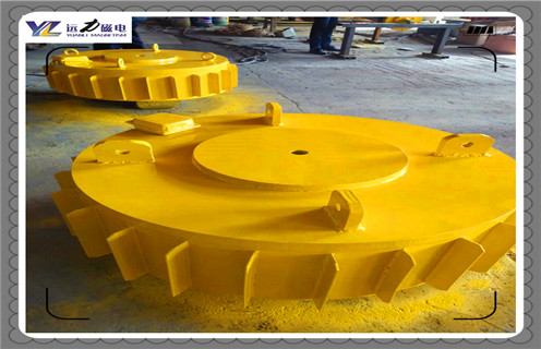 懸掛式電磁除鐵器，福建懸掛式電磁除鐵器_技術(shù)參數(shù)_福建懸掛式電磁除鐵器工作原理_國(guó)家標(biāo)準(zhǔn)生產(chǎn)廠家