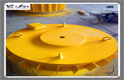 懸掛式電磁除鐵器，福建懸掛式電磁除鐵器_技術(shù)參數(shù)_福建懸掛式電磁除鐵器工作原理_國(guó)家標(biāo)準(zhǔn)生產(chǎn)廠家