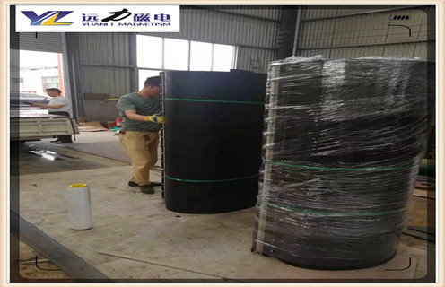 皮帶式除鐵器，內(nèi)蒙古皮帶式永磁除鐵器_內(nèi)蒙古皮帶式永磁除鐵器怎么調(diào)整皮帶原因及如何調(diào)_刮板價(jià)格 