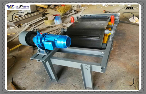 永磁帶式除鐵器，湖北輕型永磁帶式除鐵器_湖北輕型永磁帶式除鐵器批發(fā)價(jià)格_使用說明書原理型號(hào)價(jià)格 