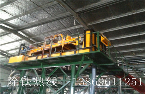 永磁帶式除鐵器，四川永磁帶式除鐵器工作原理_如何卸鐵國家標準安裝工作視頻_四川永磁帶式除鐵器工作原理 