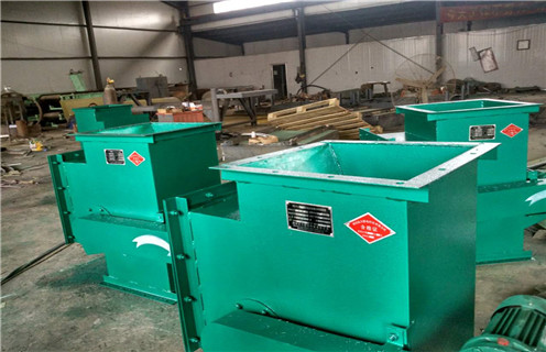 管道除鐵器，江蘇管道滾筒除鐵器哪里有賣_江蘇管道滾筒除鐵器哪里有賣如何使用原理內(nèi)部構(gòu)造水泥造紙廠_管道除鐵器圖片