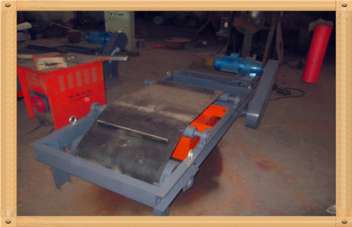 永磁管道除鐵器，湖南永磁管道除鐵器_內(nèi)部磁塊安裝方法_湖南永磁管道除鐵器型號(hào)說(shuō)明書(shū)型號(hào)視頻定制供應(yīng)型號(hào)價(jià)格   